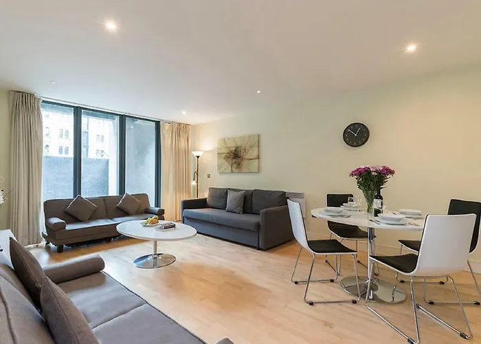 Apartment Antonine Heights
